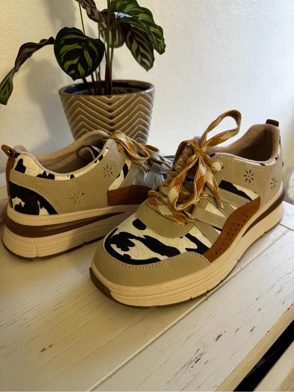 Blowfish Malibu Cow Print Platform Sneakers | Beige & Brown